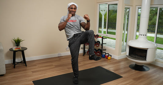 20 Minute Kickboxing On The Floor Routine