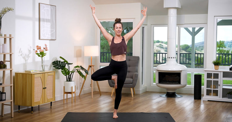 Revitalize Your Energy with This 20-Minute Yoga Flow: A Sunny Mat Workout