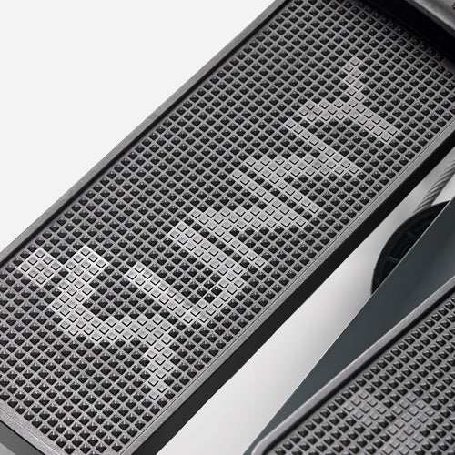 NON-SLIP FOOT PEDALS |  Oversized textured non-slip foot plates will accommodate all sizes, while remaining grip to ensure safe footing during the most demanding, vigorous workouts.