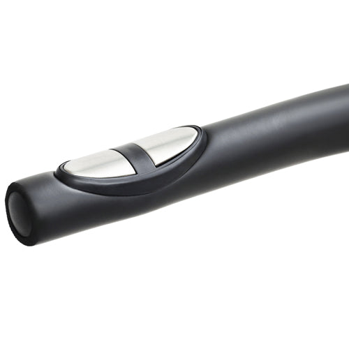 PULSE GRIPS | This bike has two seat-level pulse sensors that are easy to grab while you work out. Use the data from the pulse sensor to gauge your performance. 