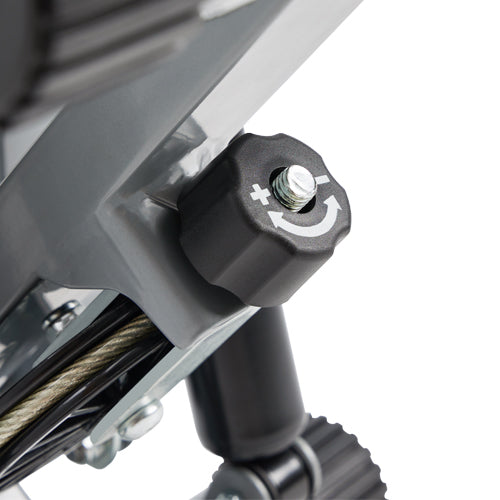 ADJUSTABLE HEIGHT | Use the height adjustment lever to adjust the step height before your workout on your compact stepper.