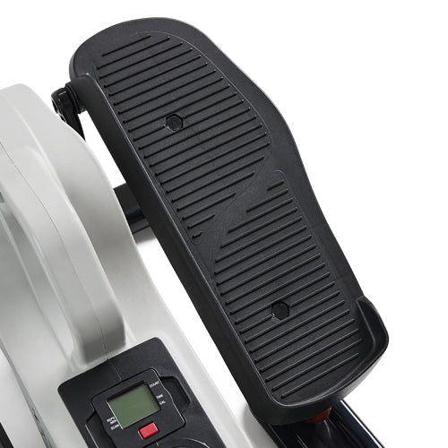 NON-SLIP FOOT PEDALS | Keep your momentum up and your feet moving safely with the Sunny Health and Fitness non-slip foot pedals. Textured non-slip foot pedals will accommodate all sizes, while the remaining grip will ensure safe footing.