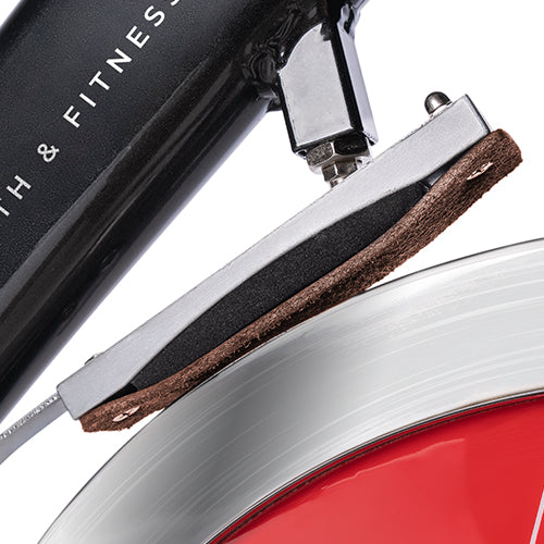 Micro ADJUSTABLE Leather RESISTANCE | Switch up the resistance of your SF-B1002 Belt Drive Indoor Cycling Bike with the convenient tension knob. Adjust the resistance to add variety to your biking sessions.