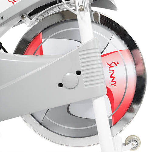 40 LB INERTIA FLYWHEEL | The unique proprietary composite 40 lb flywheel produces unparalleled smoothness for those intense climbs and speedy sprints.