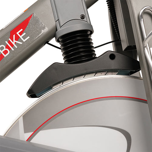 MAGNETIC RESISTANCE | Revitalize your workout with integrated magnetic intensity which can amplify or reduce your cardiovascular challenge within seconds.