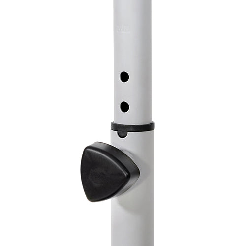 2-WAY ADJUSTABLE HANDLEBARS | The adjustable handlebar can suit users for all sizes and helps you to keep a steady grip and maintain balance