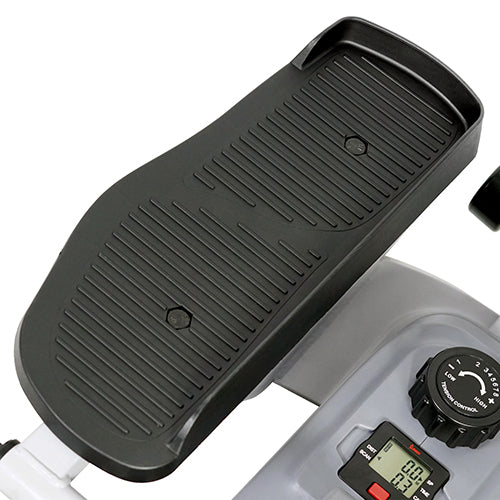 NON-SLIP FOOT PEDALS | Keep your feet moving safely with the Sunny Health & Fitness foot pedals. Textured non-slip pedals accommodate all sizes.