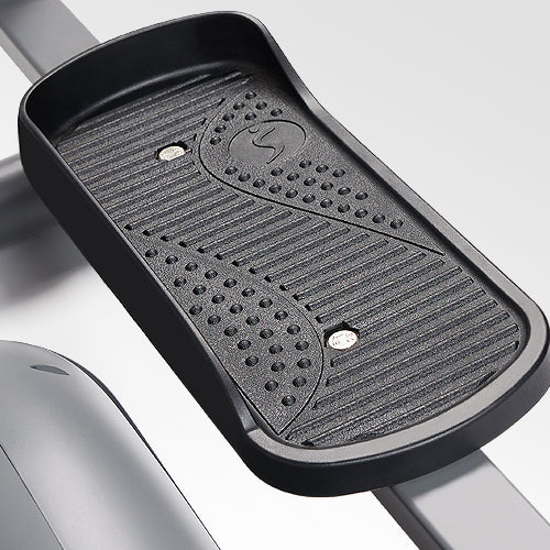 STABILITY | Step onto the wide and textured footplates to secure your footing as you stride. Hold onto the oversized handgrips for added stability and to engage your upper body during your exercises.
