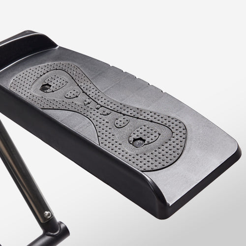 NON-SLIP FOOT PEDALS | Maintaining balance and safety are no longer an issue with the non-slip foot pads. Oversized textured non-slip foot plates will accommodate all sizes.