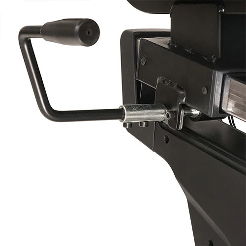 PATENTED EASY SEAT ADJUSTMENTS | With the easy seat adjuster, you no longer have to get up off the machine to make seating adjustments. It’s all done at the flick of a handle by your side with no hassle while you stay seated. 