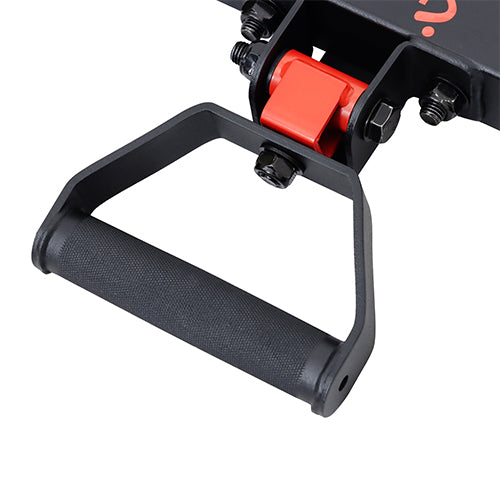 SWIVEL HANDLES | Unique swivel handles enhance comfort and grip, allowing you to lift the way you prefer. Whether using a vertical or horizontal grip, this Olympic hex barbell ensures a smooth experience.